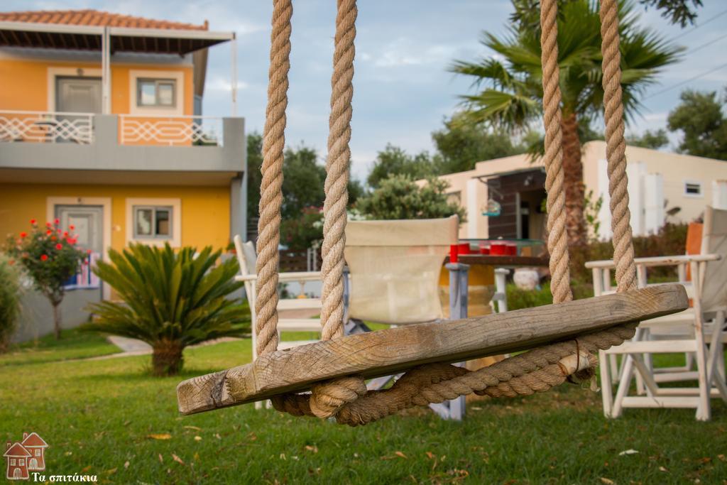 Ta Spitakia Tsarbopoulos Kyparissia Exterior foto