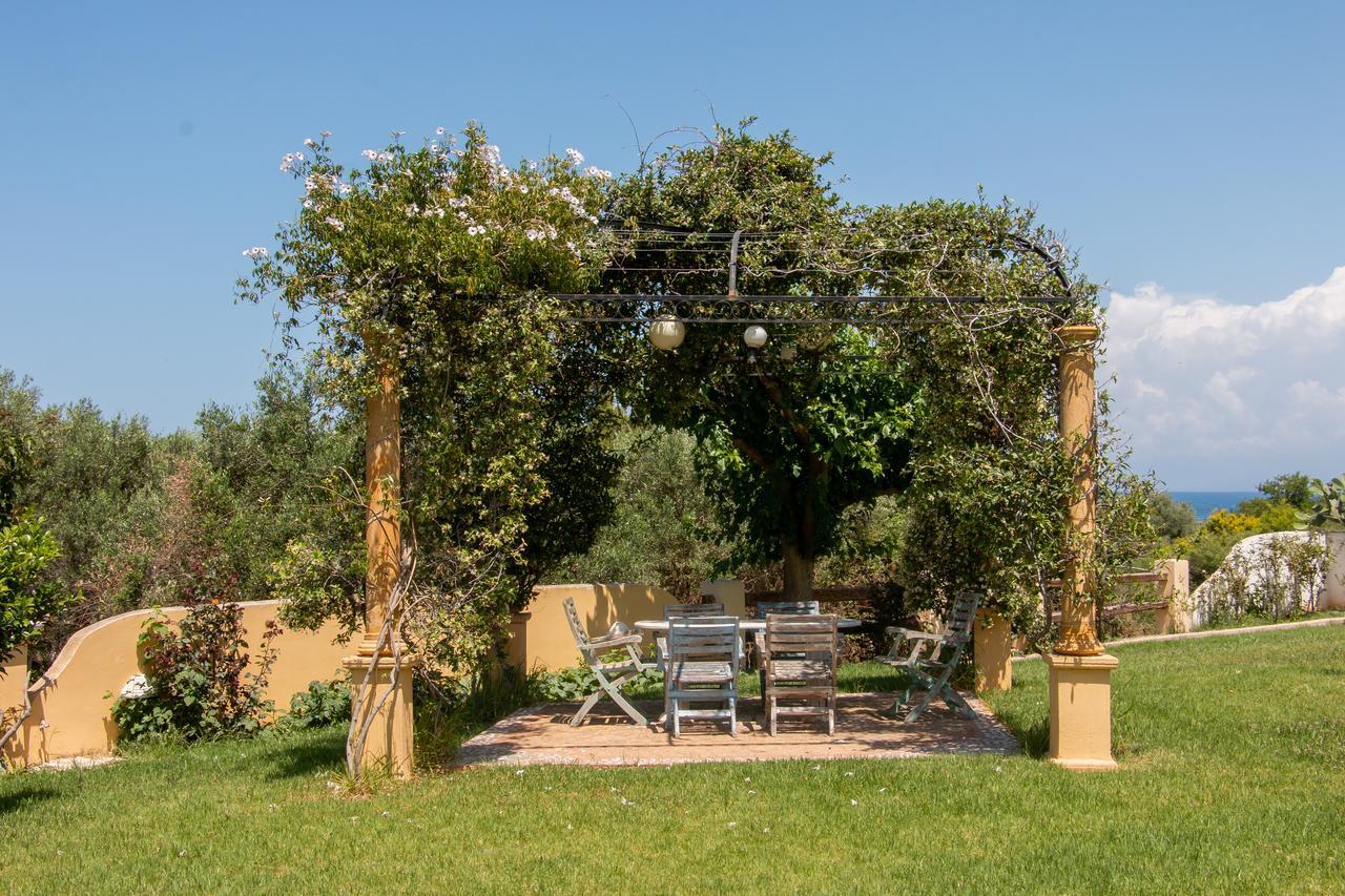 Ta Spitakia Tsarbopoulos Kyparissia Exterior foto